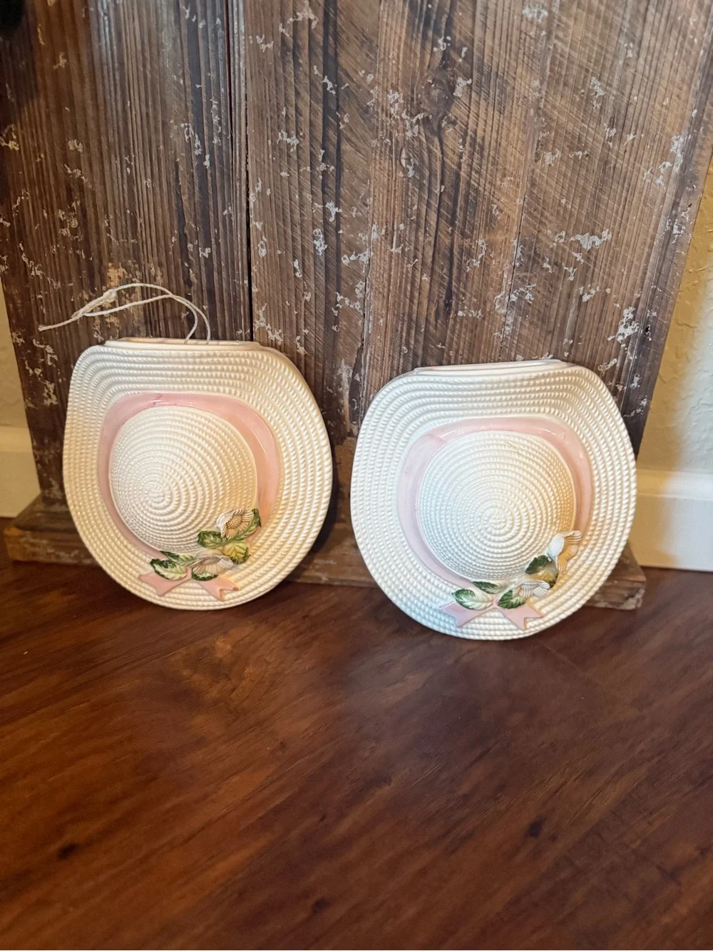 (2)Vintage Wall Pocket Planter Vase Hat Bonnet Hanging Ceramic Pottery Floral
